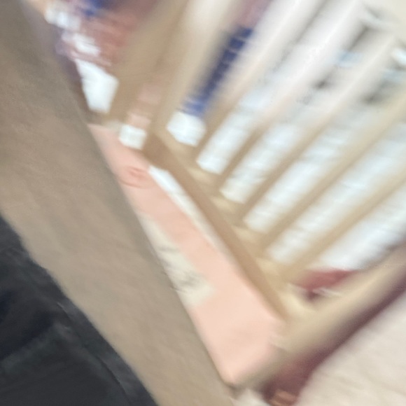 Old Navy Women's Dark Denim Jean Shorts / E7 - Picture 3 of 5